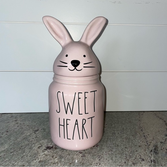 Rae Dunn Sweet Heart Bunny Canister - Picture 1 of 4